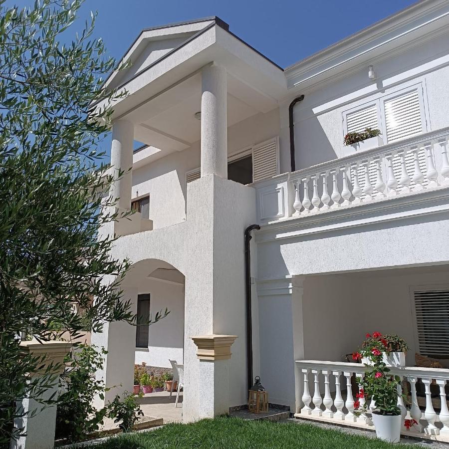 Villa Kurti Durrës Buitenkant foto